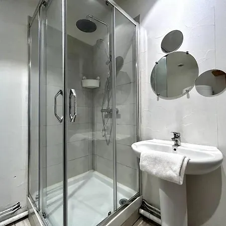 Le Bord, Pour 2 Dans Le Centre De Apartment